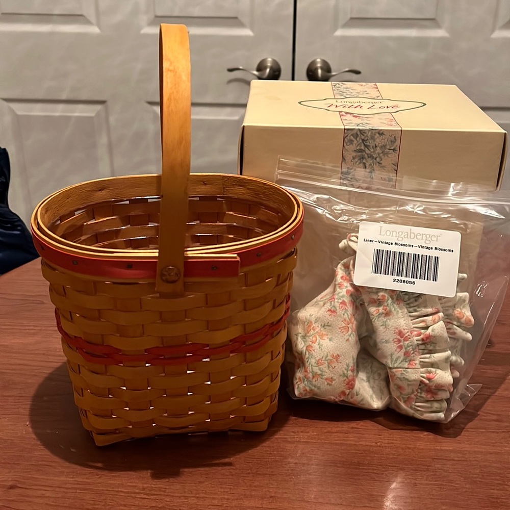 Longaberger With Love 2001 Mothers Day basket